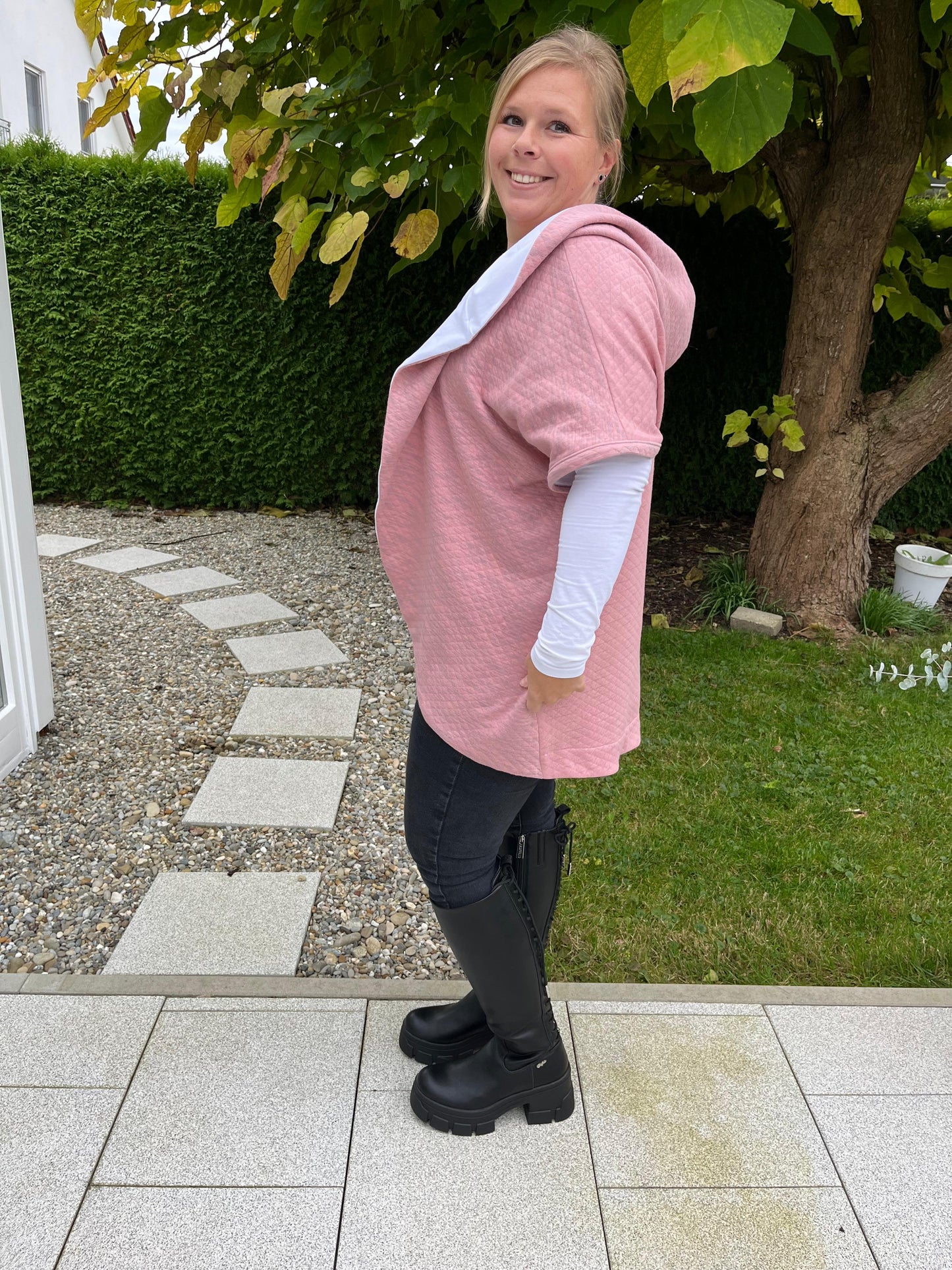 Tulpan - Oversized Cardigan & Kuscheldecke to go