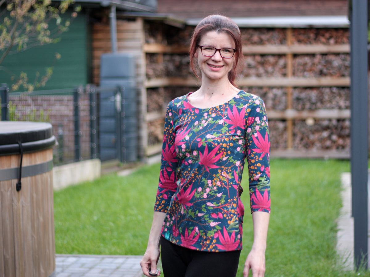 Kullerbytta - Basic Shirt mit besonderer Ärmellösung Gr. 30-50