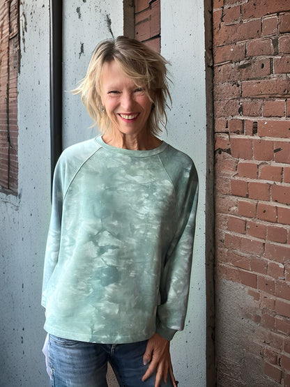 Isbris - Oversized Raglan cropped Pulli