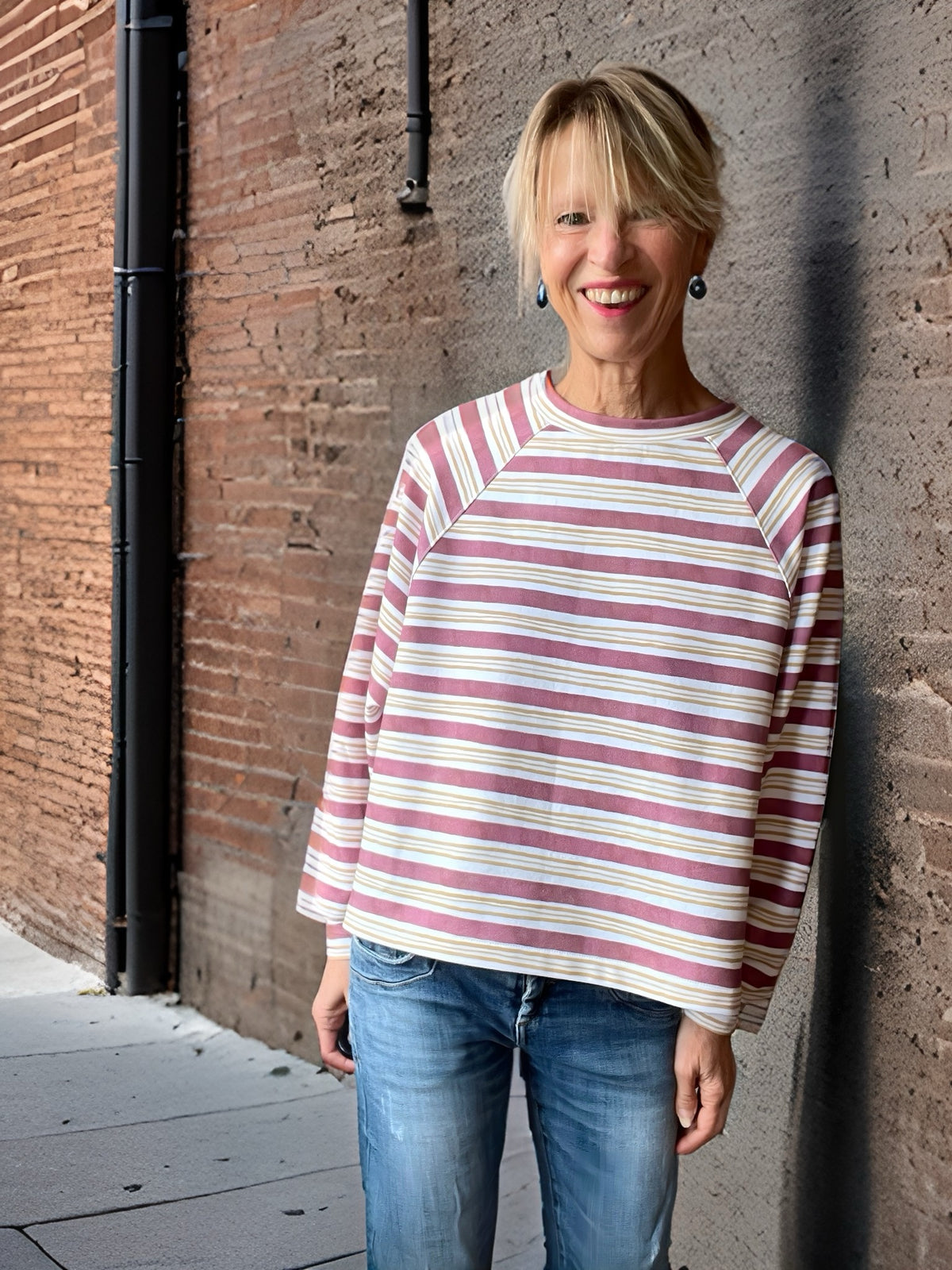Isbris - Oversized Raglan cropped Pulli