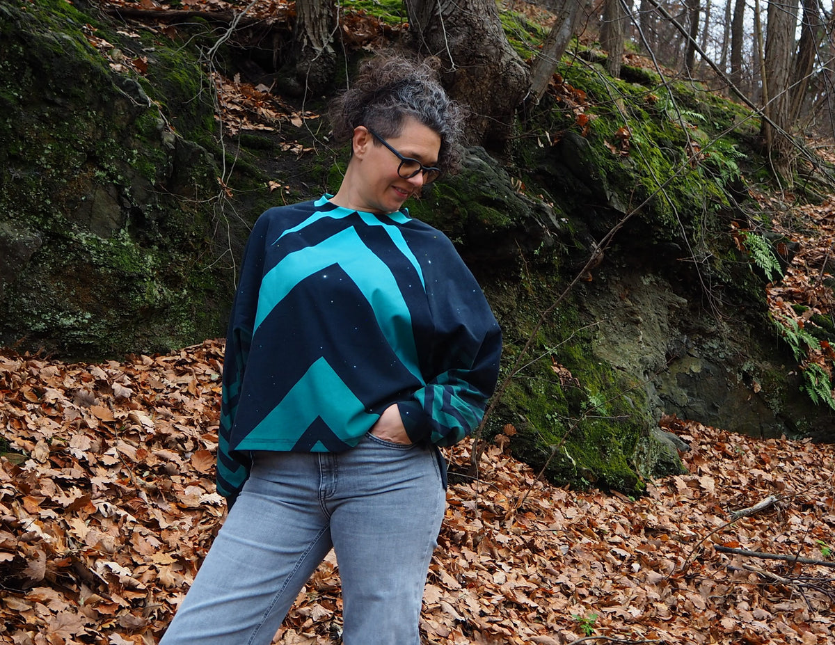 Isbris - Oversized Raglan cropped Pulli