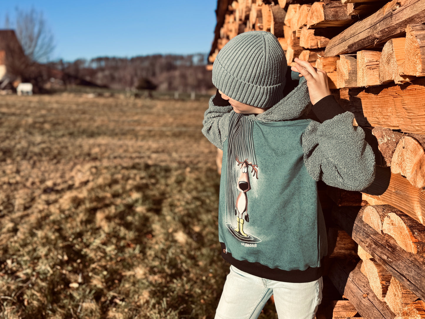 Lilla Lägereld - Oversized Pulli für Kinder