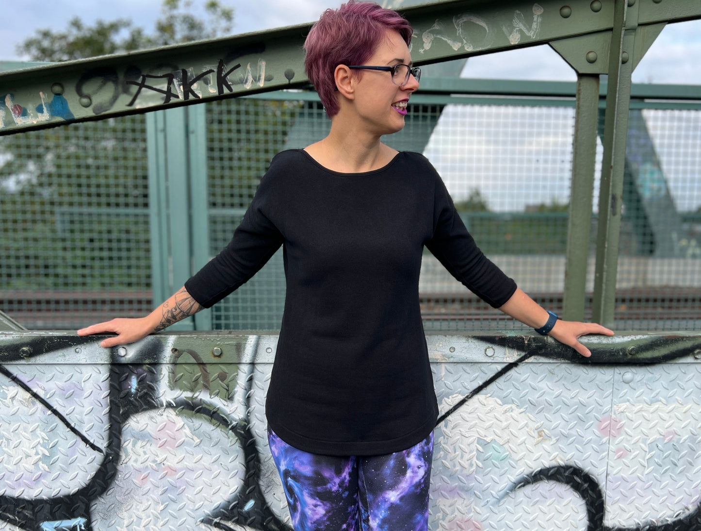 Havfrue - Kurz-, 3/4-, Langarmshirt mit U-Boot-Ausschnitt und Streifenversäuberung Gr. 30-50
