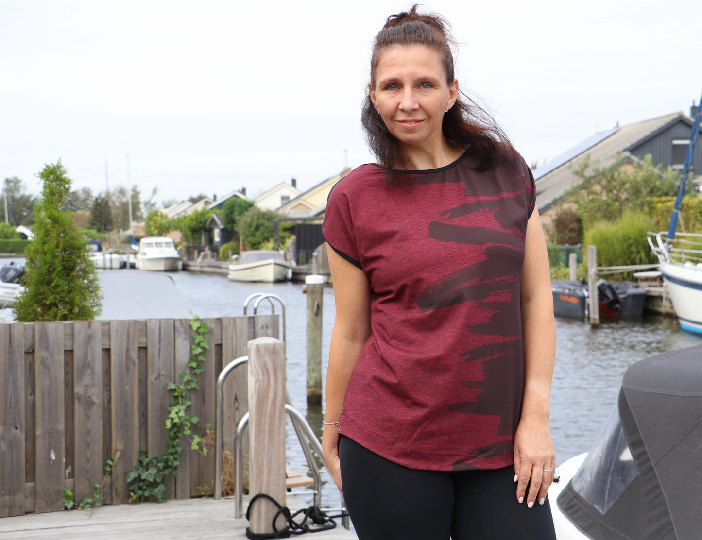 Havfrue - Kurz-, 3/4-, Langarmshirt mit U-Boot-Ausschnitt und Streifenversäuberung Gr. 30-50