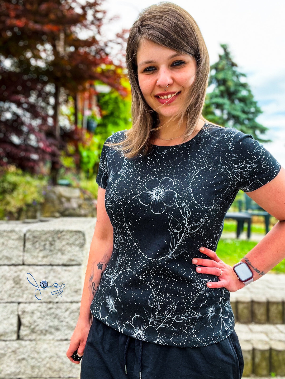Kullerbytta - Basic Shirt mit besonderer Ärmellösung Gr. 30-50