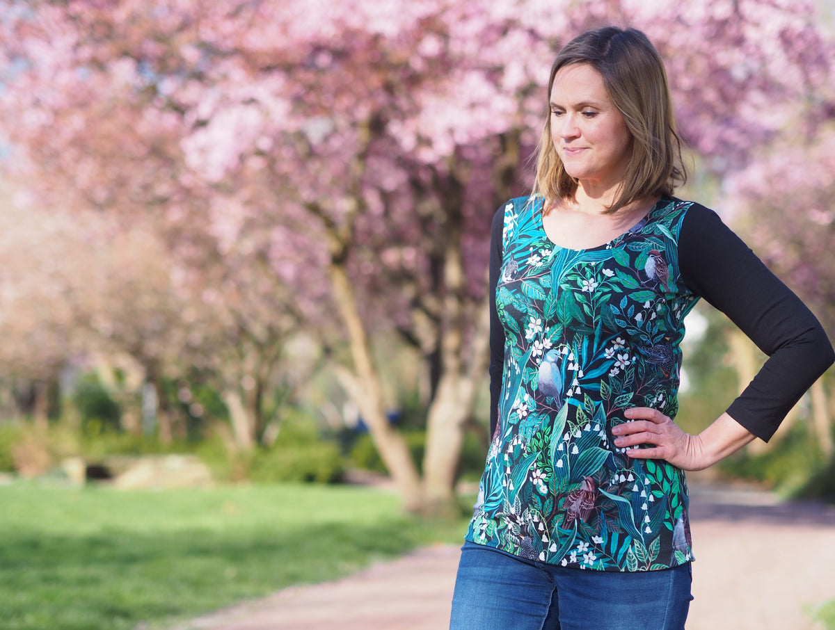 Kullerbytta - Basic Shirt mit besonderer Ärmellösung Gr. 30-50