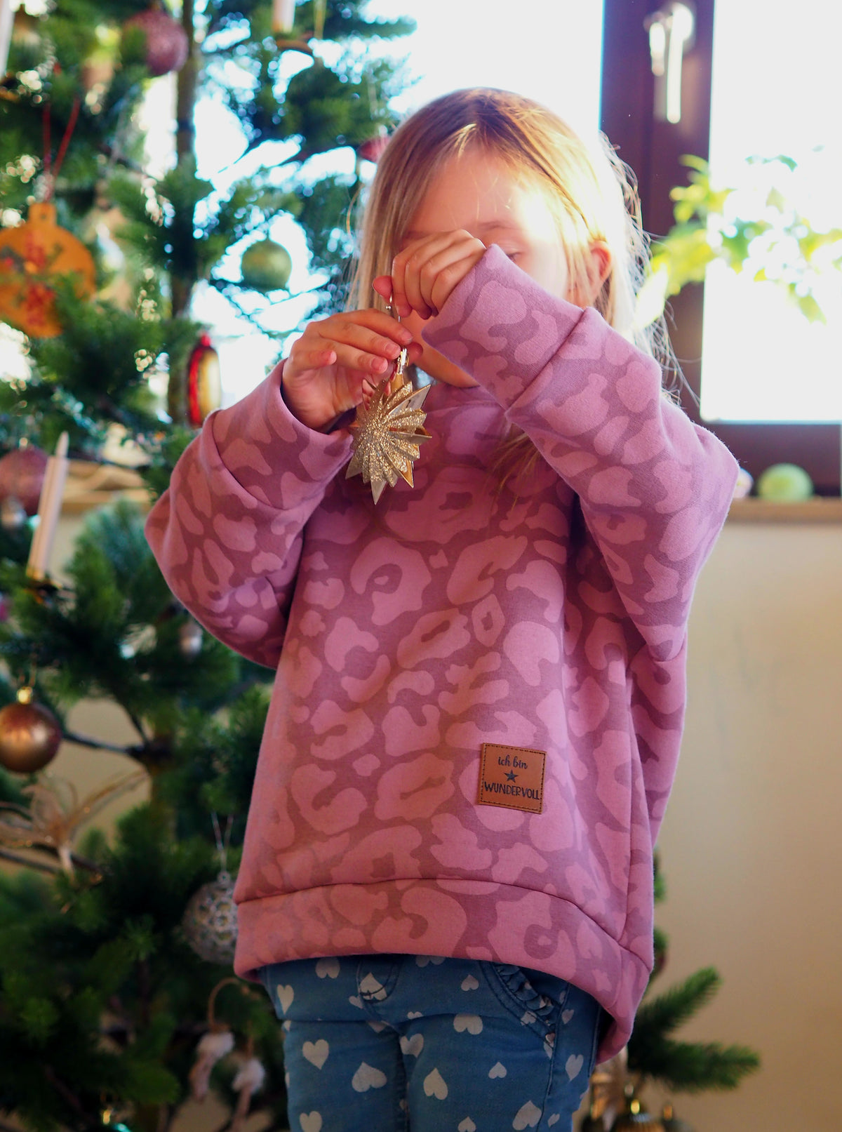 Lilla Lägereld - Oversized Pulli für Kinder