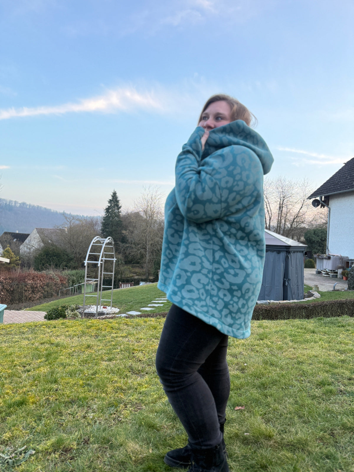 Skymning - Oversized Hoodiekleid &amp; Longpulli