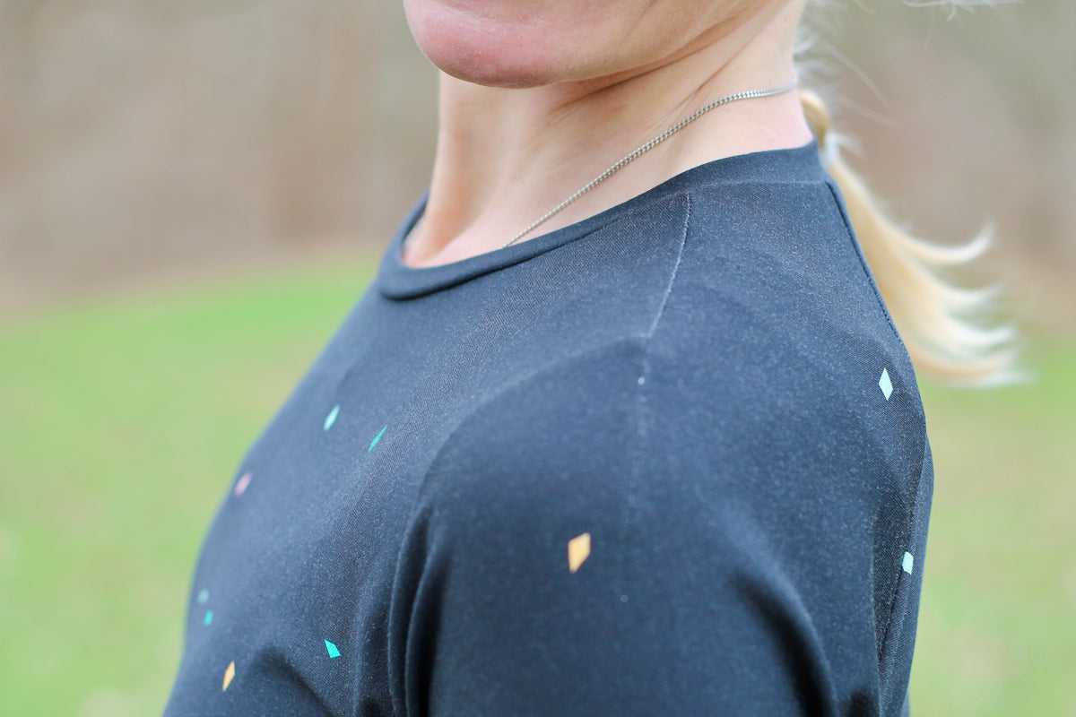 Kullerbytta - Basic Shirt mit besonderer Ärmellösung Gr. 30-50