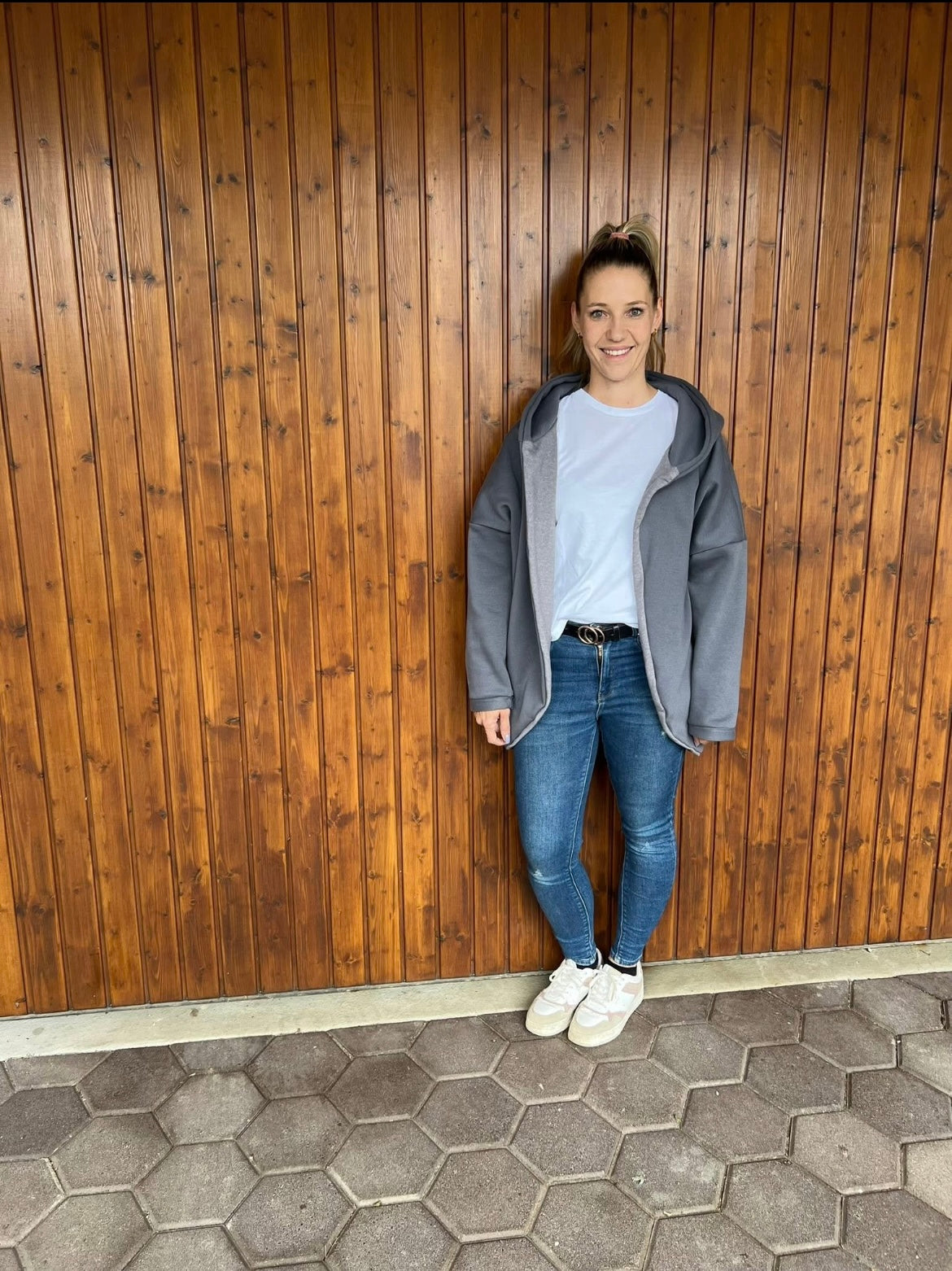 Tulpan - Oversized Cardigan & Kuscheldecke to go