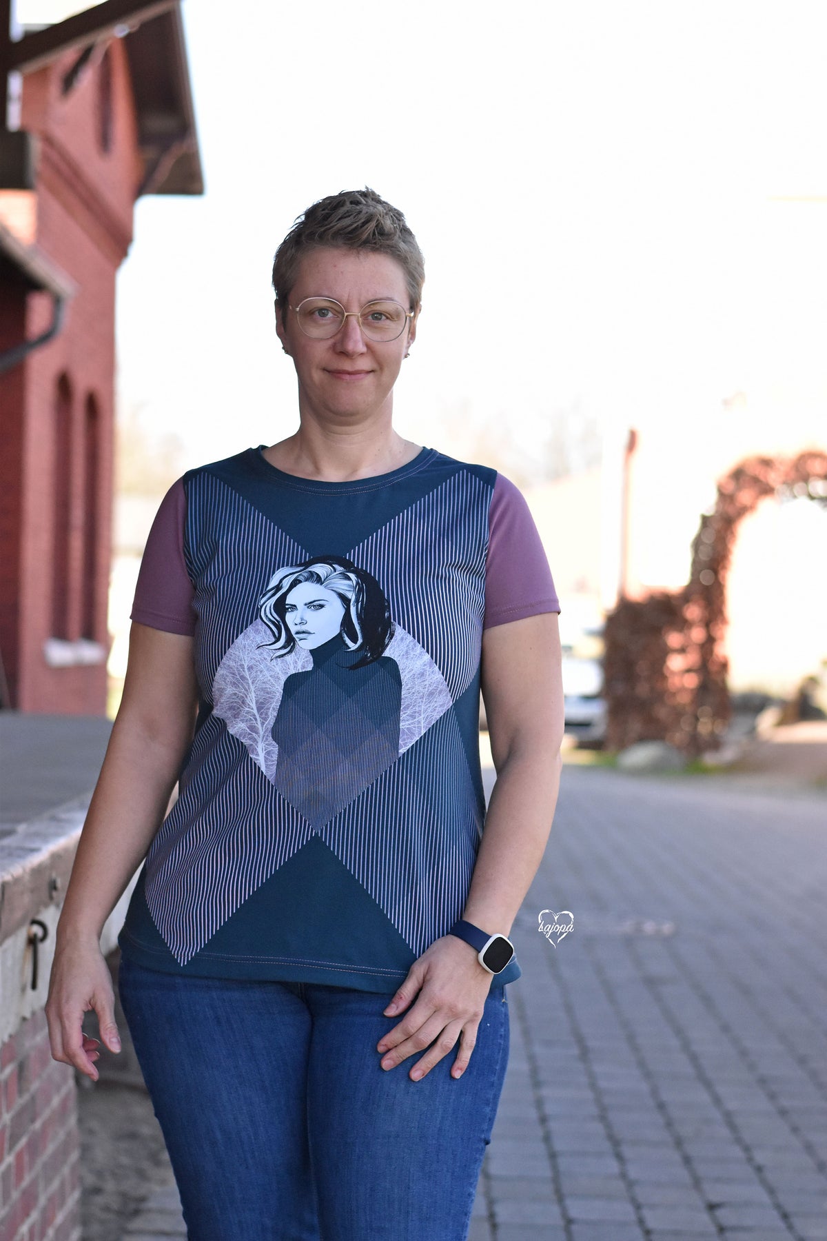 Kullerbytta - Basic Shirt mit besonderer Ärmellösung Gr. 30-50
