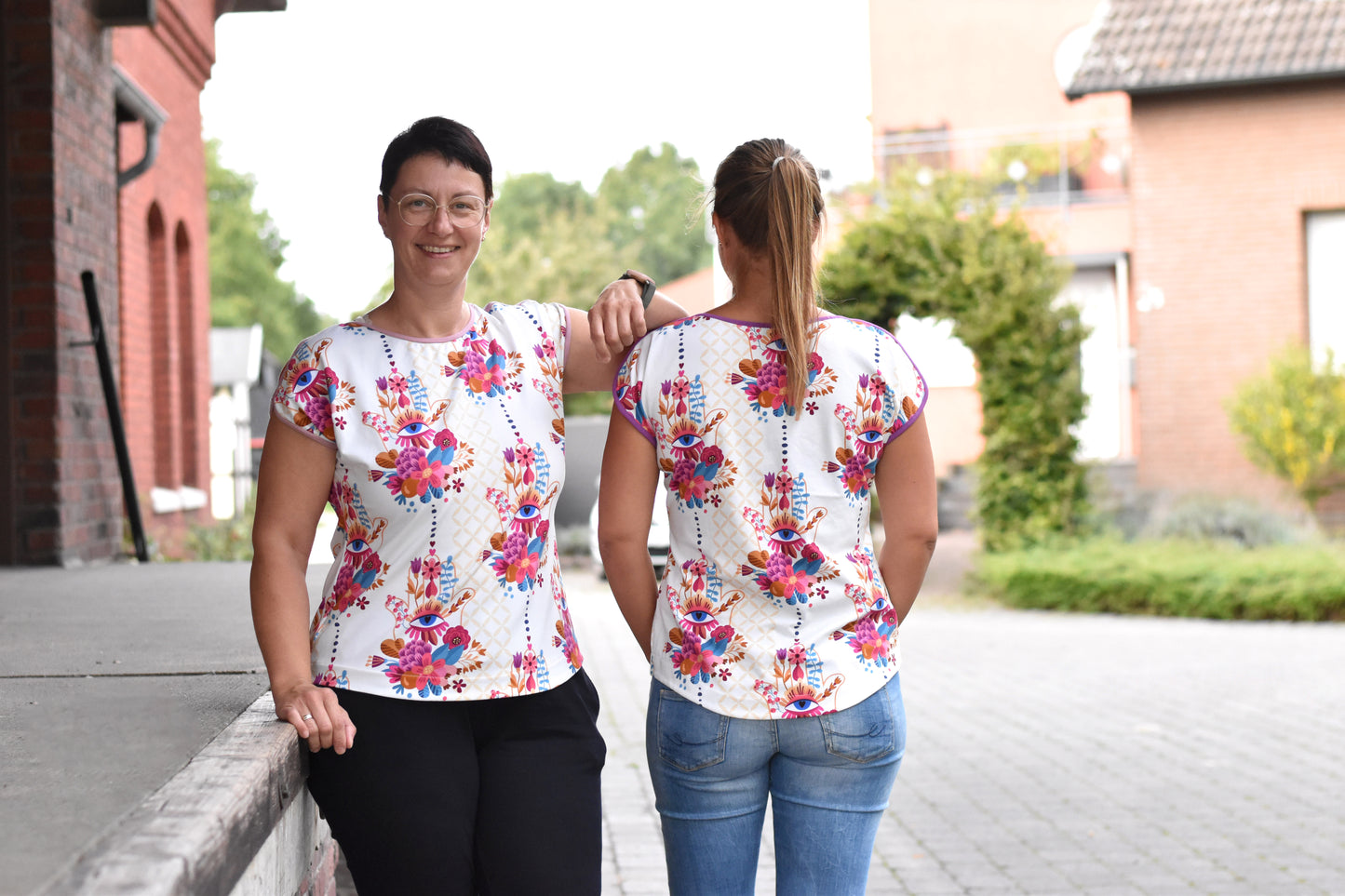 Havfrue - Kurz-, 3/4-, Langarmshirt mit U-Boot-Ausschnitt und Streifenversäuberung Gr. 30-50