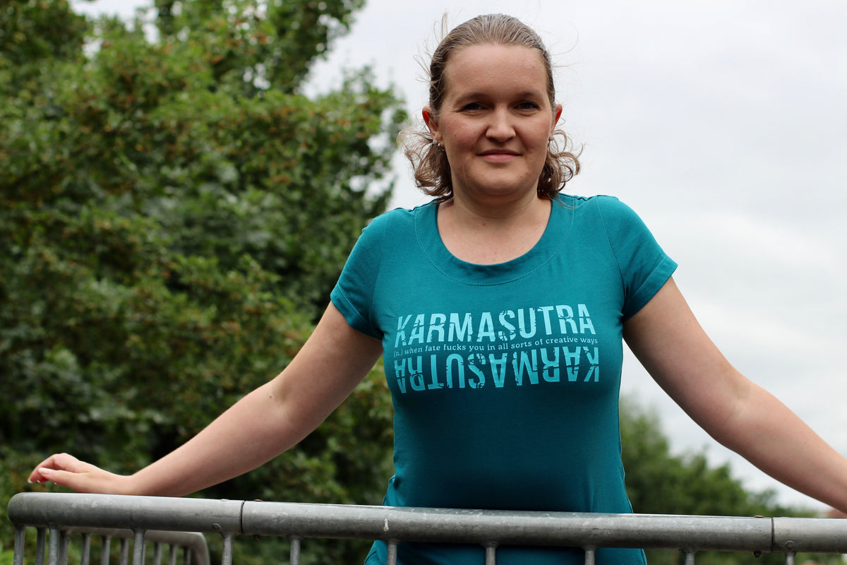 Kullerbytta - Basic Shirt mit besonderer Ärmellösung Gr. 30-50