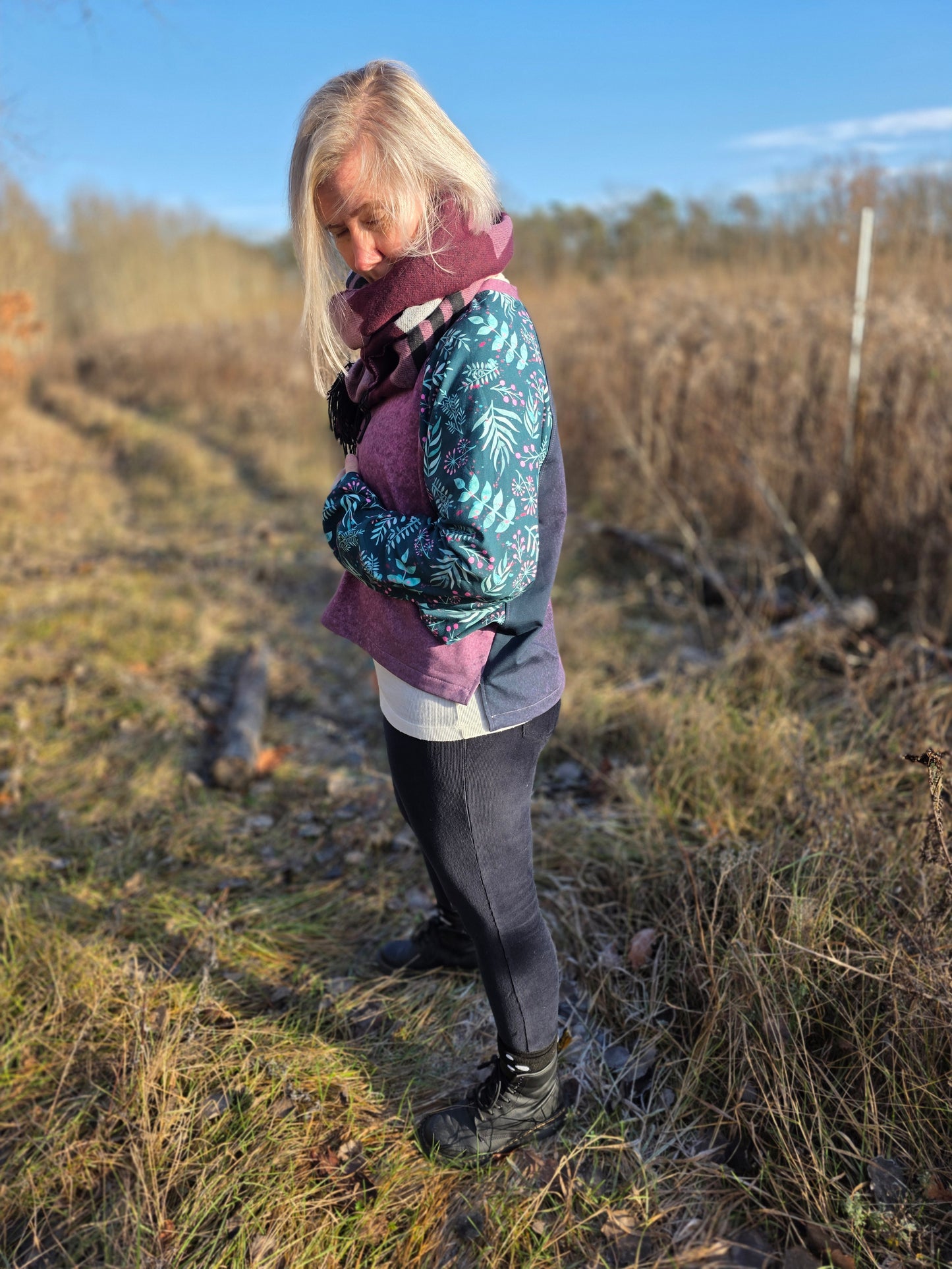 Isbris - Oversized Raglan cropped Pulli