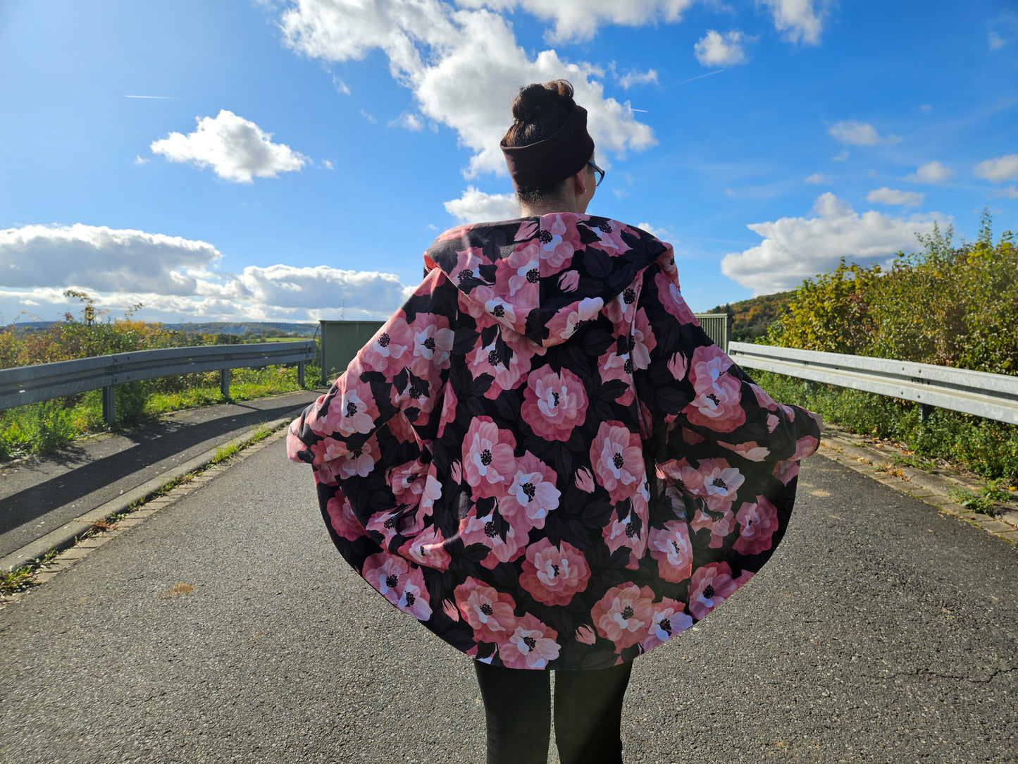 Tulpan - Oversized Cardigan & Kuscheldecke to go