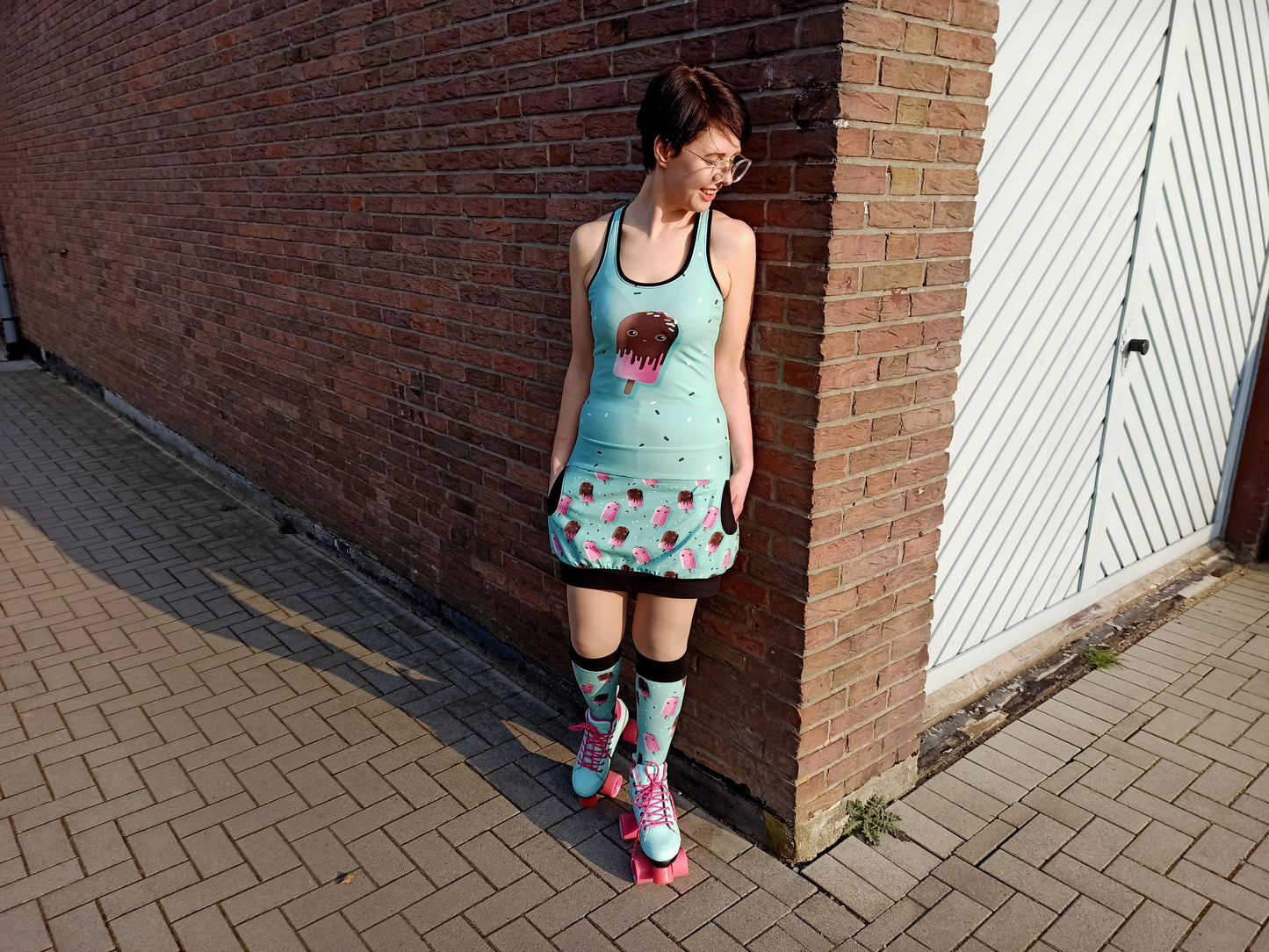 Sommarglädjen - Ballonkleid, Top, Rock Gr. 30-44