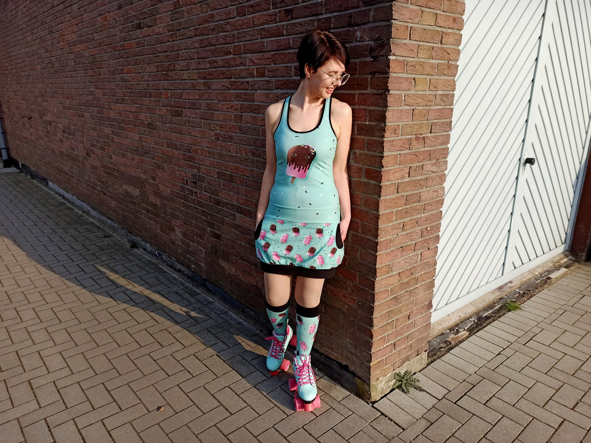Sommarglädjen - Ballonkleid, Top, Rock Gr. 30-44