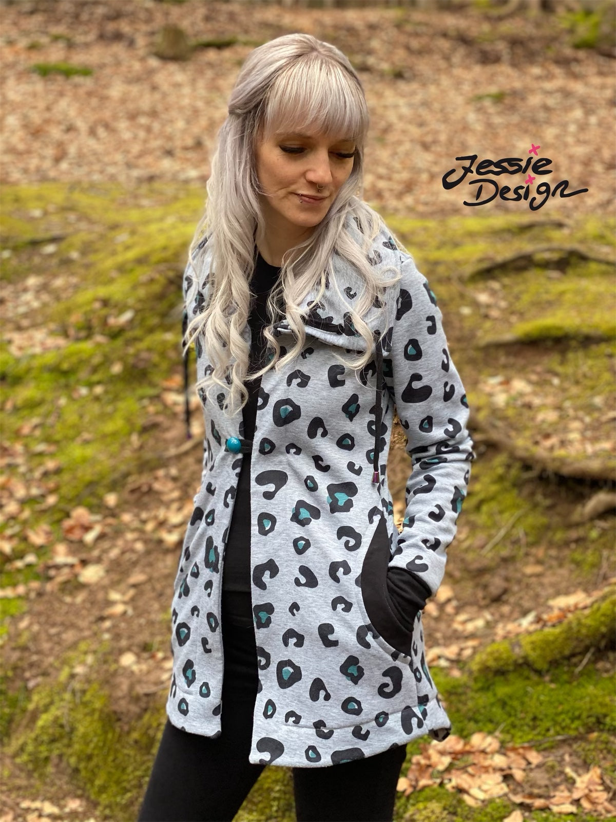 Fjäril - Hoodiejacke, Sweatjacke, Cardigan Gr. 30-48